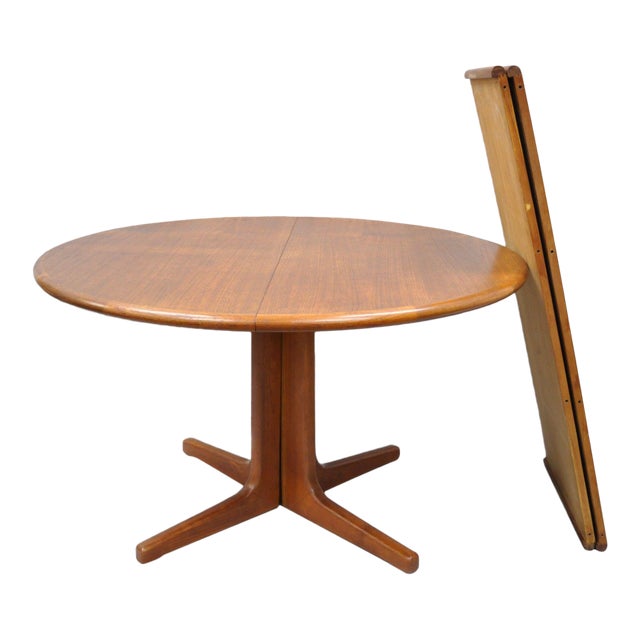 Vintage Mid-Century Danish Modern Round Teak Dining Table ... (640 x 640 Pixel)