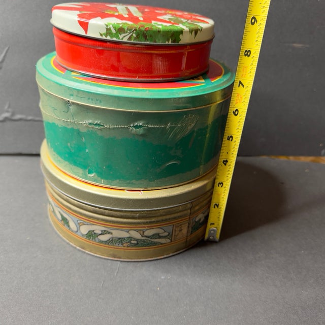 Green 1990s Mismatched Christmas Tins- Set of 3 For Sale - Image 8 of 10