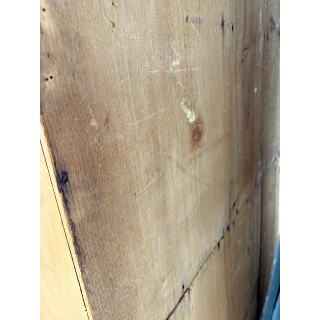 Wood 19th Century English Pine Linen Press / Cabinet For Sale - Image 7 of 7