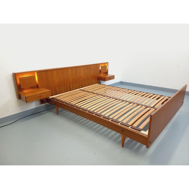 Vintage Scandinavian Style Double Bed in Teak with Integrated Illuminated Bedside Tables and Slatted Base, 1960s For Sale - Image 4 of 18