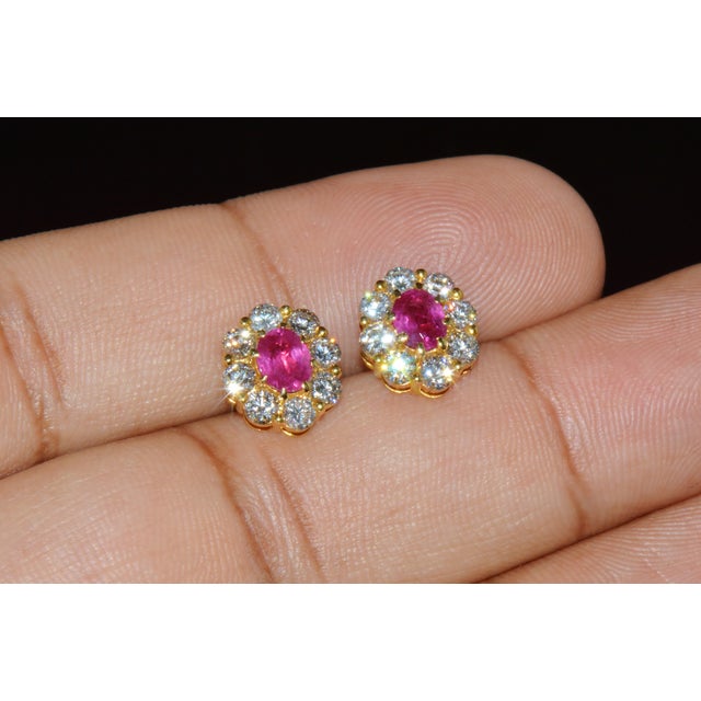 Early 21st Century Gia Natural 2.12cts vs F Diamond Madagascar Ruby 18k Gold Cluster Halo Earrings, A Pair For Sale - Image 5 of 13