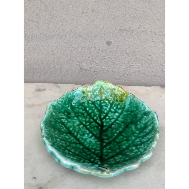 German Green Majolica Leaf Butter Pat Villeroy Boch circa 1890.