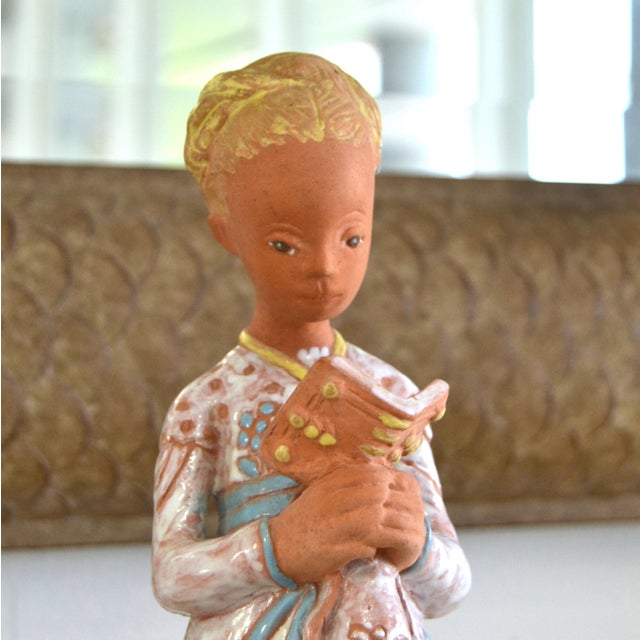 1950s Margit Kovács Stylized Reading Girl Clay Sculpture Budapest Hungary For Sale In Miami - Image 6 of 15