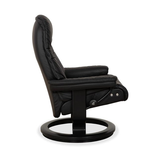 Dark Grey Leather Stressless Sunrise Recliner with Manual Function For Sale - Image 15 of 18