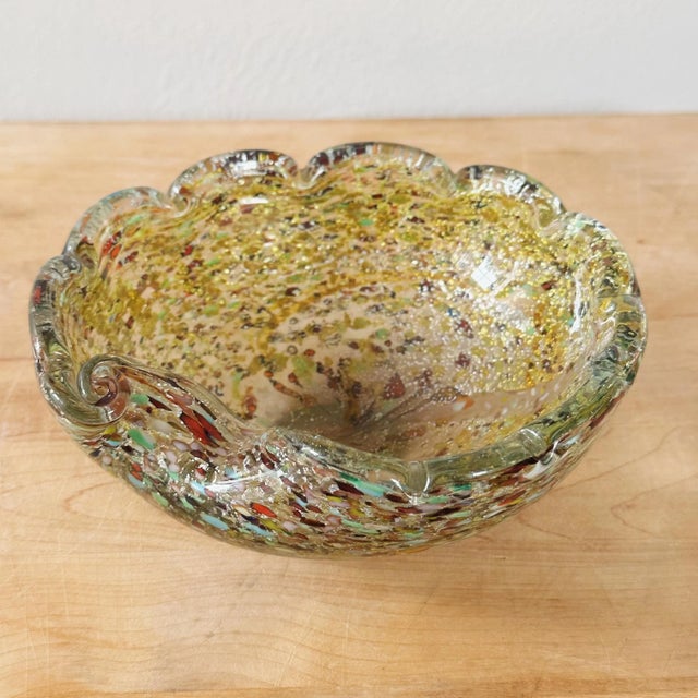 Mid 20th Century Vintage Murano Scalloped Bowl With Gold Flecks and Delicate Millefiori Design For Sale - Image 5 of 9