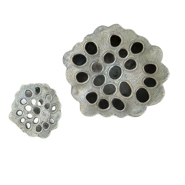 Small and Large Lotus Root Frog Bowl Flower Vases, Made in India- Set of 2 For Sale