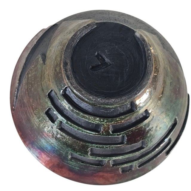 Ceramic Vintage Studio Art Pottery – Iridescent Green & Purple Modern Deco Bowl, Signed 6.5” For Sale - Image 7 of 9