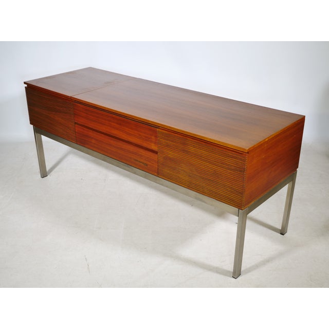 Wood Mid-Century Modern Audio Lowboard Sideboard in Wood and Metal, 1960s For Sale - Image 7 of 14