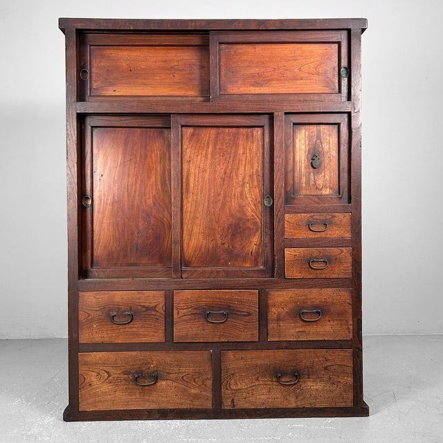 Taishō Era Tansu Storage Chest, Japan, 1920s For Sale - Image 15 of 15