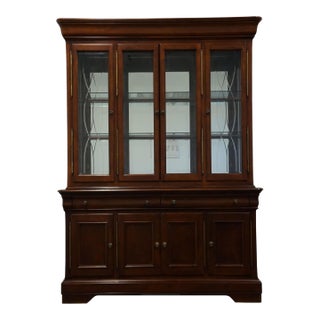 Universal Furniture Contemporary Traditional Style 60" Buffet W. Lighted Display China Cabinet 461-680 / 461-682 For Sale