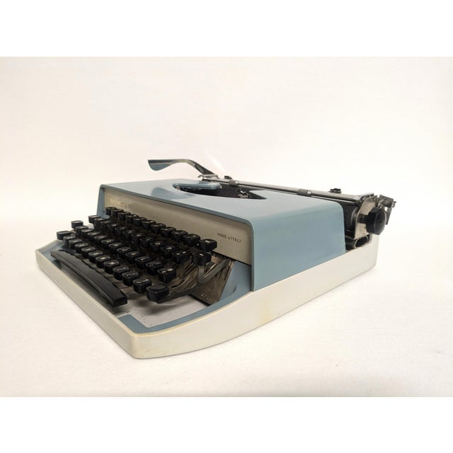 Mid-Century Sherwood Italian Portable Typewriter - By Imc For Sale - Image 4 of 9