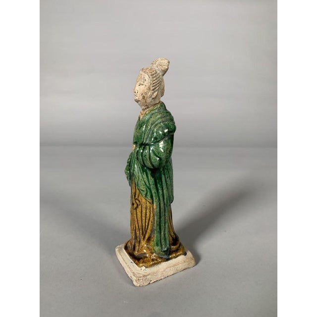 Ceramic Sculpture of a Court Lady, China, Ming Dynasty (1368-1644) For Sale - Image 7 of 8