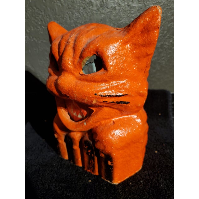 Orange Vintage Molded Papier-Mâché Halloween Orange Cat Candy Container / Lantern For Sale - Image 8 of 11