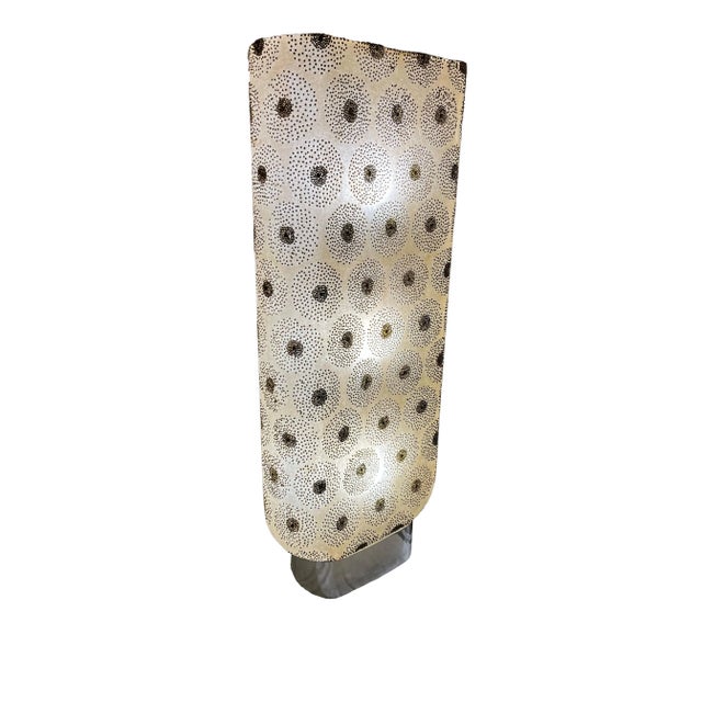 Art Deco Late 20th Century iGor Paris Fiberglass Floor Lamp For Sale - Image 3 of 12