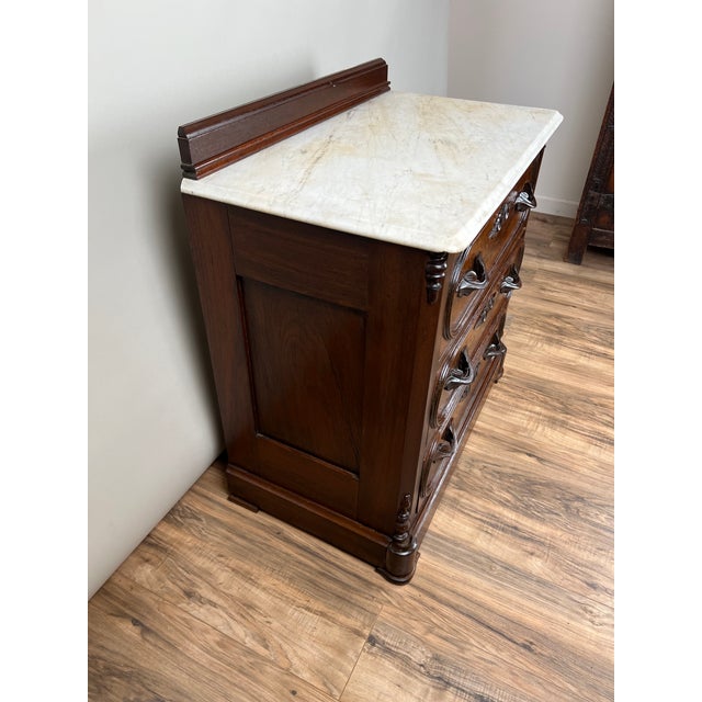 Antique Victorian Walnut Three Drawer Bachelor’s Chest C. 1880 For Sale - Image 12 of 12