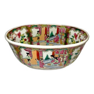 Vintage Oval Famille Rose Cachepot For Sale