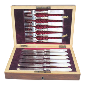 Late 19th Century English Boxed Silver Plate Fruit Set