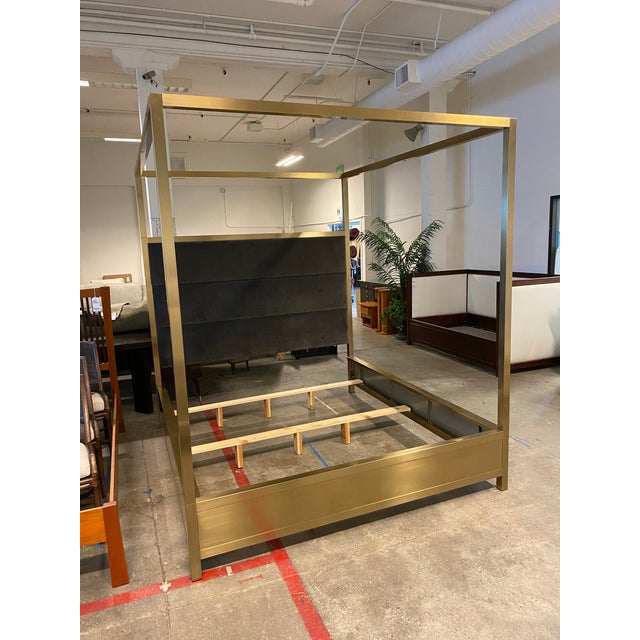 California King Size Universal Furniture Modern Harlow Canopy Bed