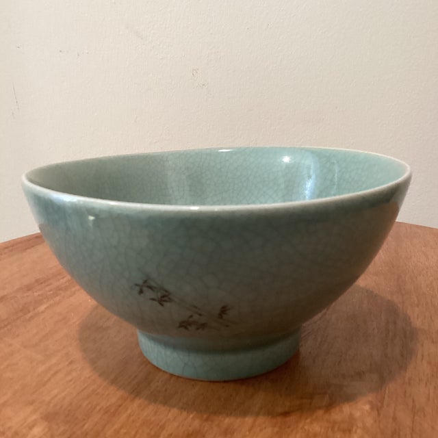 The product is a vintage Korean porcelain crackle celadon glazed bamboo matcha tea bowl (Chawan). Made of high-quality...