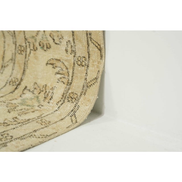 1970s Vintage Turkish Handmade Wool Cotton Beige Area Rug For Sale - Image 9 of 12