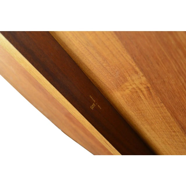 Brown 1960s Round Solid Teak Dining Table by Cado For Sale - Image 8 of 10