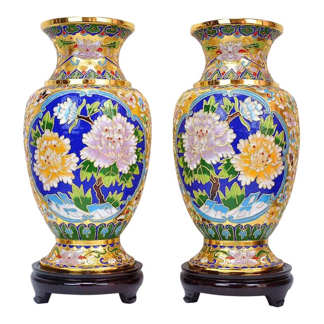 Pair of Chinese Cloisonné Peony Vases | Gilt Ground Floral Motif With Wood Stands For Sale
