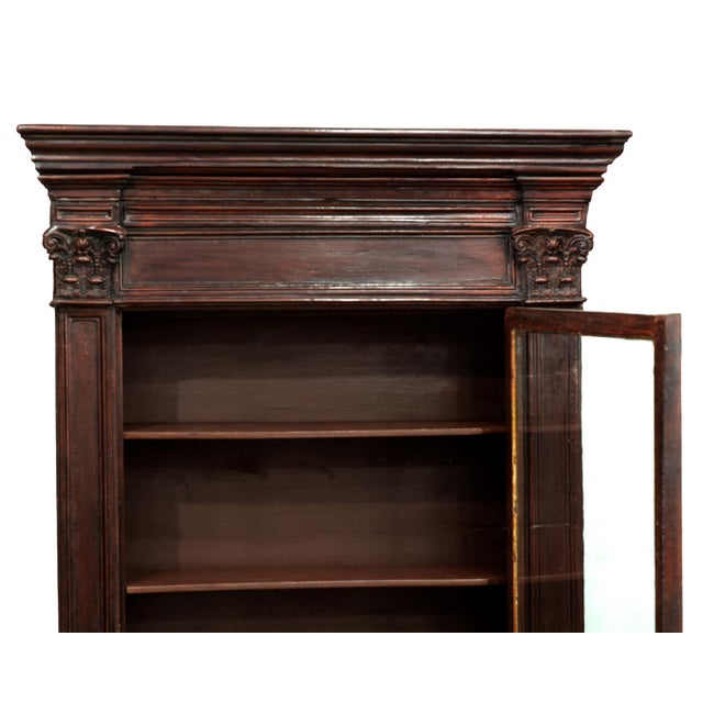Antique Carved Wooden Display Cabinet with Sculpted Capitals in Walnut For Sale - Image 3 of 12