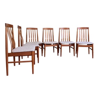 Mid-Century ModernTeak Dining Room Chairs- Set of 6 For Sale