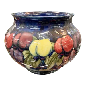 1930s English Moorcroft Pomegranate Bowl