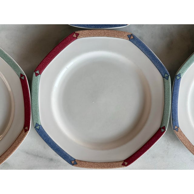 Late 20th Century Set of 6 Christopher Stuart "Diamond Optic" Dinner Plates For Sale - Image 5 of 11