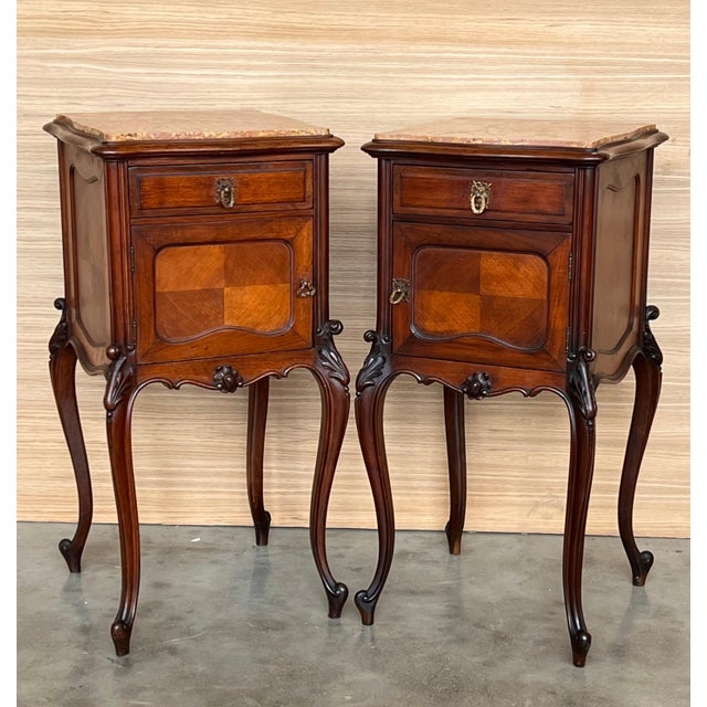 Louis XV Style Walnut Nightstands with Marble Top, 1930s, Set of 2 For Sale - Image 18 of 18
