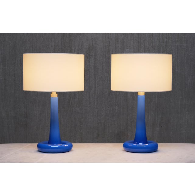 Mid-Century Modern Blue Glass Table Lamps by Michael Bang for Holmegaard, Denmark, 1970s , Set of 2 For Sale - Image 3 of 12