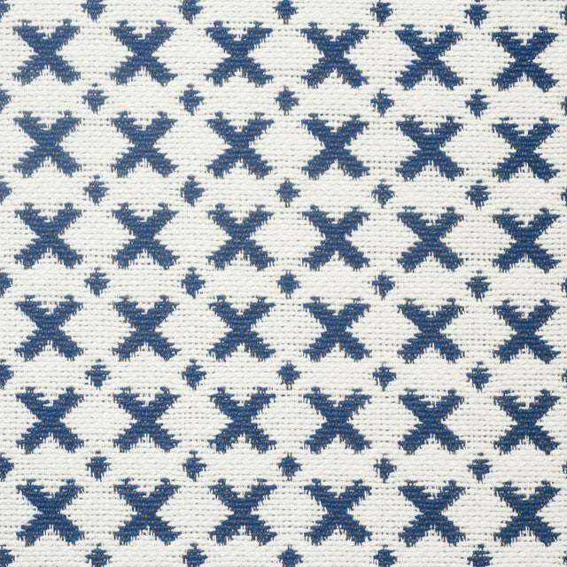 2020s Schumacher Elias 18" Pillow in Blue & Ivory For Sale - Image 5 of 6