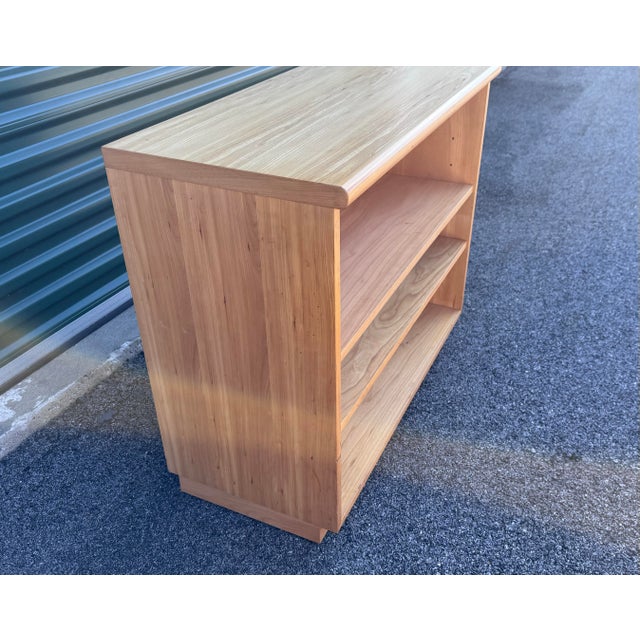 Founders Furniture Company Vintage 1970s Founders Furniture Style Light Elm Wood Shelf Attr. To Jack Cartright For Sale - Image 4 of 6