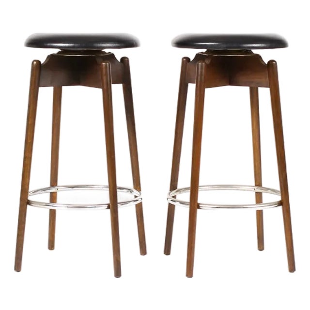 Mid Century Vintage Albert Parvin Walnut Barstools — Swivel Seats — Black Vinyl— Pair For Sale