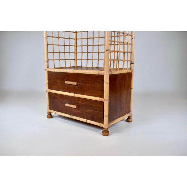 1970's Vintage Coastal Pagoda Bamboo Etagere Bookcase With Glass Shelves and Drawers For Sale In Philadelphia - Image 6 of 15