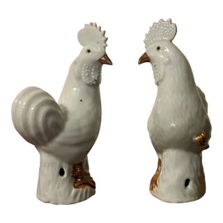 Small Antique 19th Century Chinese Export Porcelain Models of Chickens, Roosters or Cockerels - a Pair For Sale