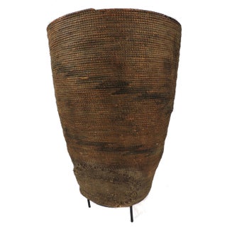 Early 20th Century Tutsi Tight Weave Basket Rwanda For Sale