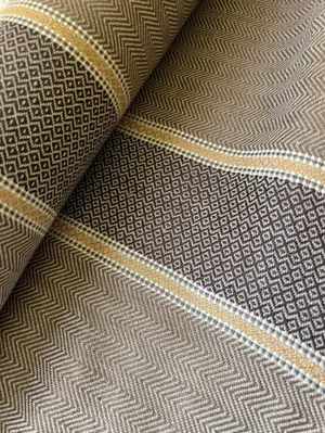 Rogers & Goffigon "Dalloway" Linen in Tudor Brown - 5 Yards