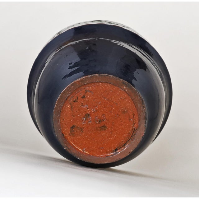 Art Nouveau Cachepot by Alfred Kusche for Karlsruher Majolika For Sale - Image 5 of 7
