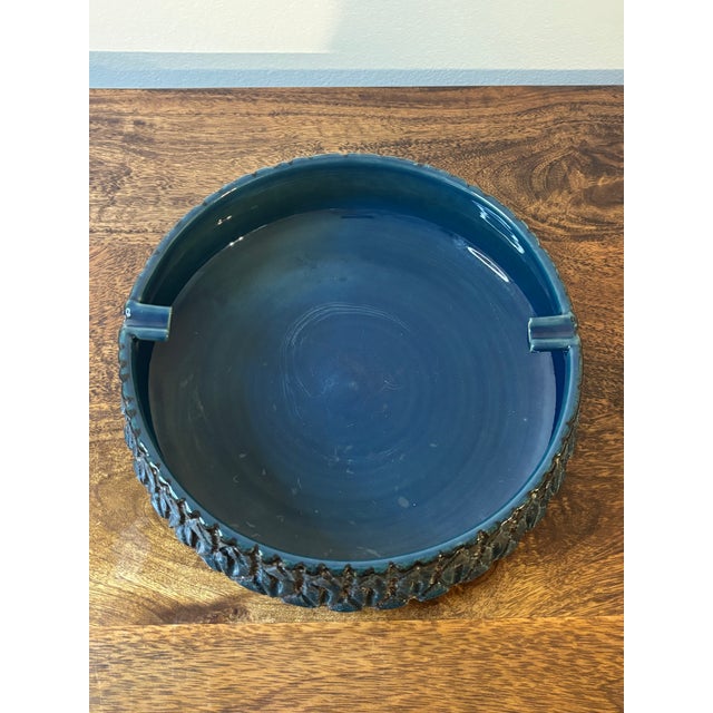 Ceramic 1950s Early Aldo Londi for Bitossi Ocean Blue Volcanic Glaze Ashtray, Italy For Sale - Image 7 of 7