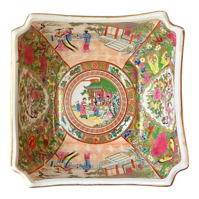 Vintage Chinese Famille Rose Square Bowl With Rose Medallion Motifs and Figural Scenes For Sale