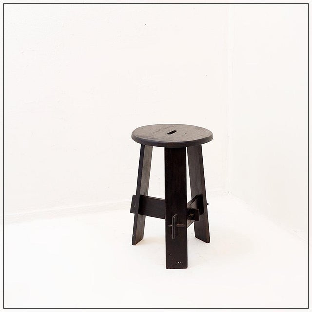 Side Stool - Seating Measures : Ø 32cm - H: 47cm This black-stained oak tripod stool is a French mid-20th-century design,...