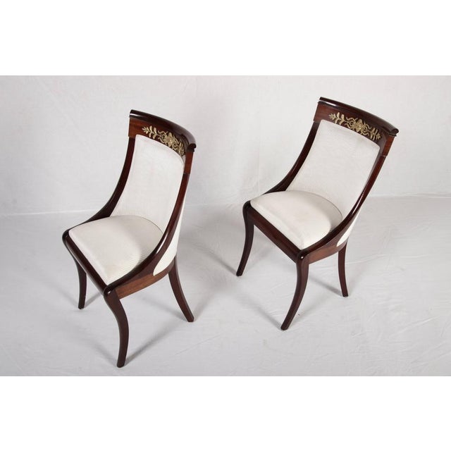 Antique Empire Style Mahogany Gondola Chairs with Gilded Bronze Appliqués, 1820, Set of 2 For Sale - Image 13 of 18