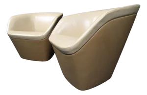 1970s Pair of Vintage Modern Two-Tone Leather Tub Chairs - 2 Pieces