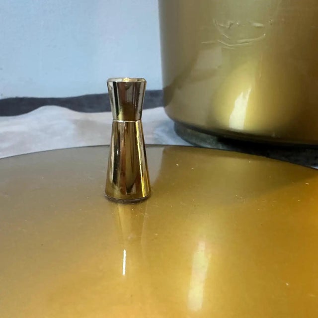 Add a touch of sophisticated retro charm to your barware collection with this stunning 1960s Mid-Century Modern ice...