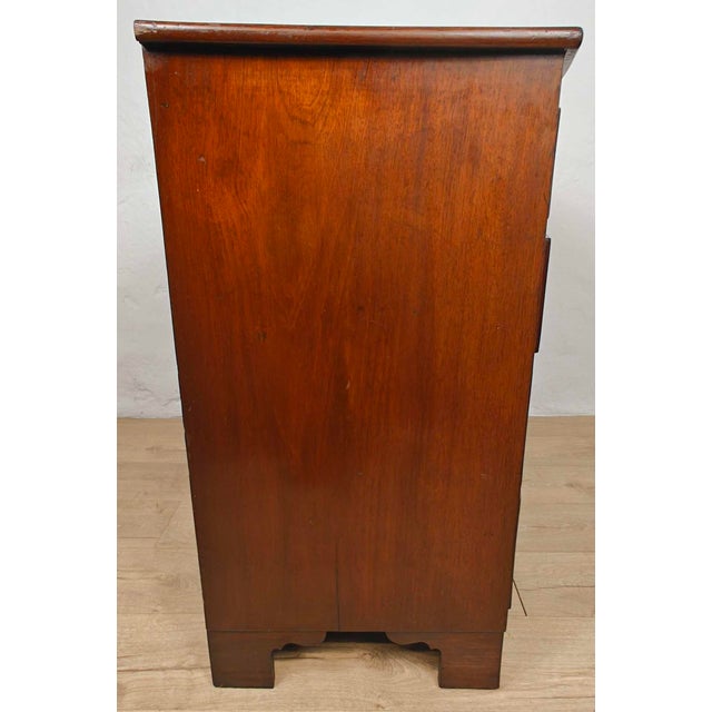 Brown Victorian Bowfront Chest of Drawers, 19th Century For Sale - Image 8 of 17