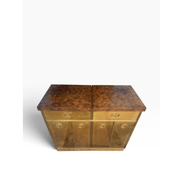 Attributed Mastercraft Brass & Burl Wood Bar Cabinet / Dry Bar, 1970s For Sale - Image 10 of 14