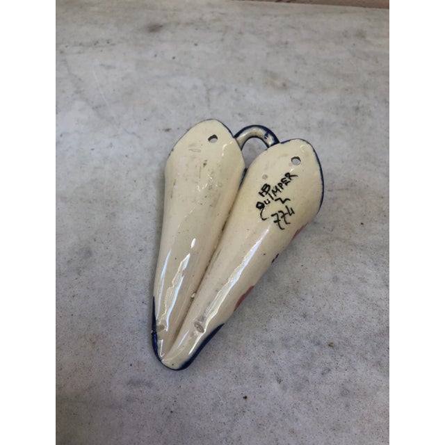 Henriot Quimper C.1920 Small French Faience Wall Pocket Henriot Quimper For Sale - Image 4 of 6