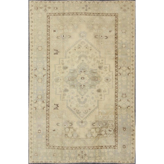 Mid 20th Century Vintage Turkish Oushak With Blue Gray, Brown, Cream For Sale - Image 12 of 12